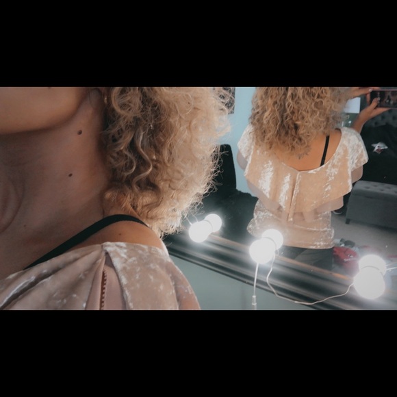 Velvet Flowy Top - Picture 4 of 4